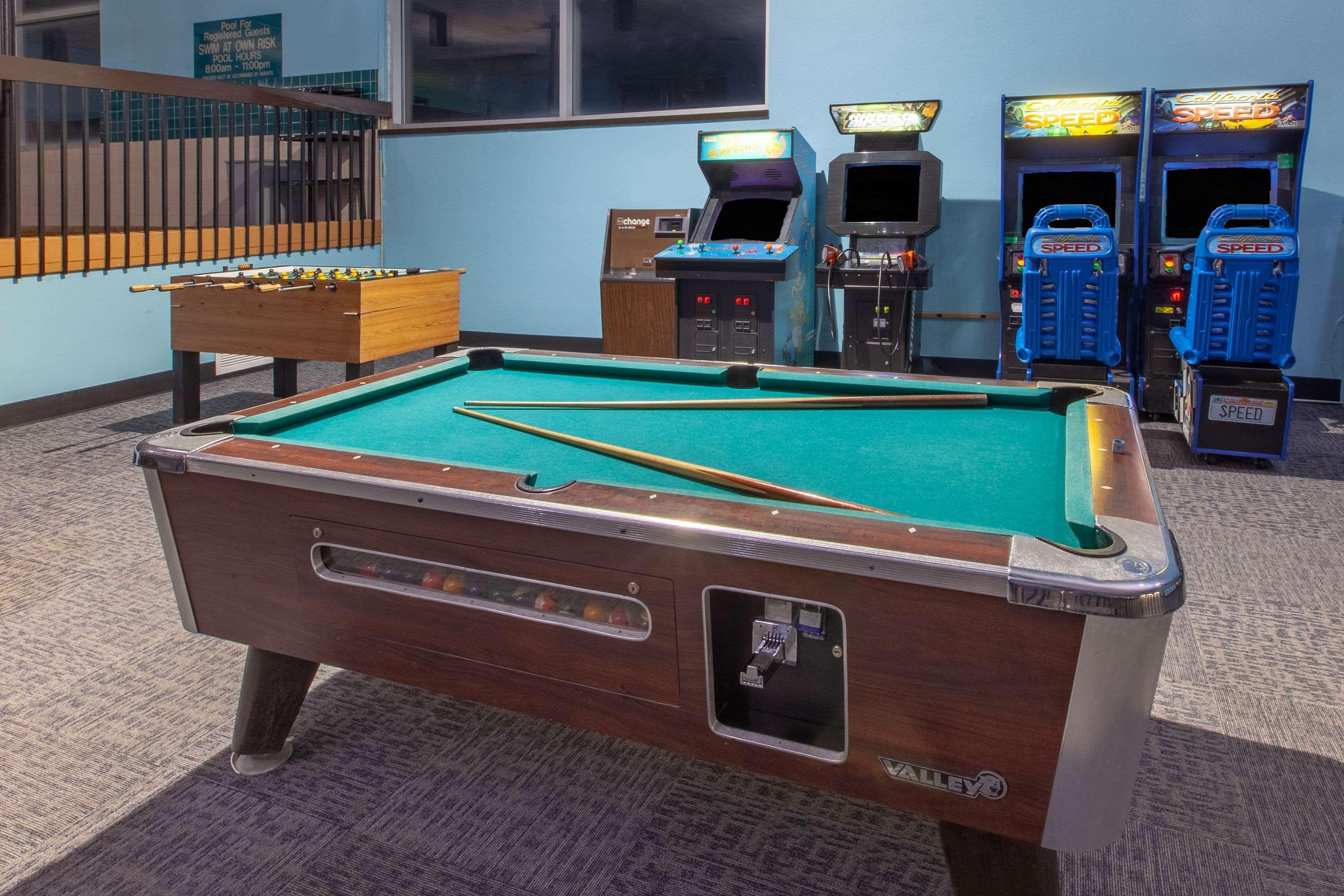 Days Inn & Suites By Wyndham Grand Rapids Near Downtown وايومنغ المظهر الخارجي الصورة